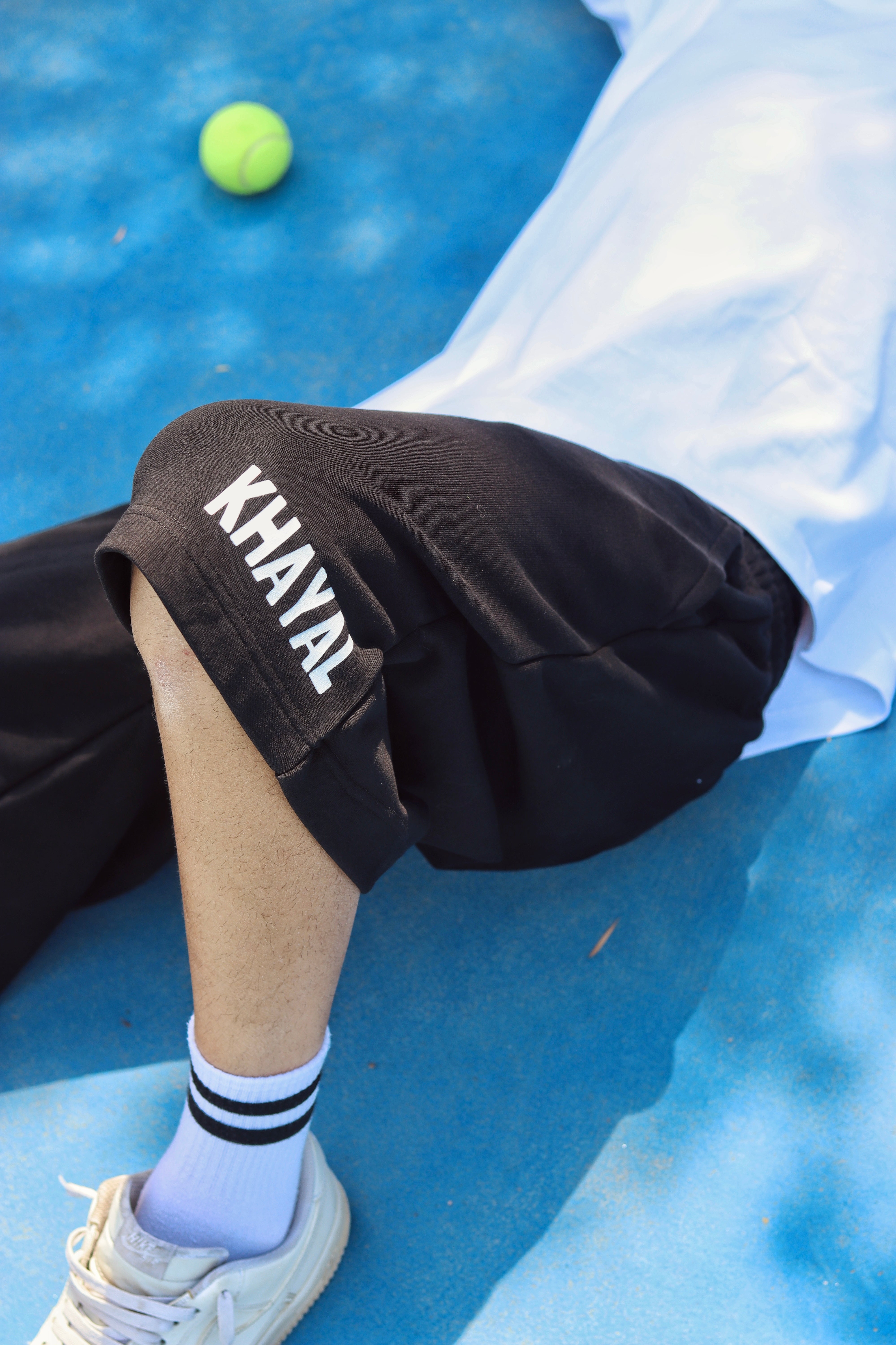 "Khayal" black shorts